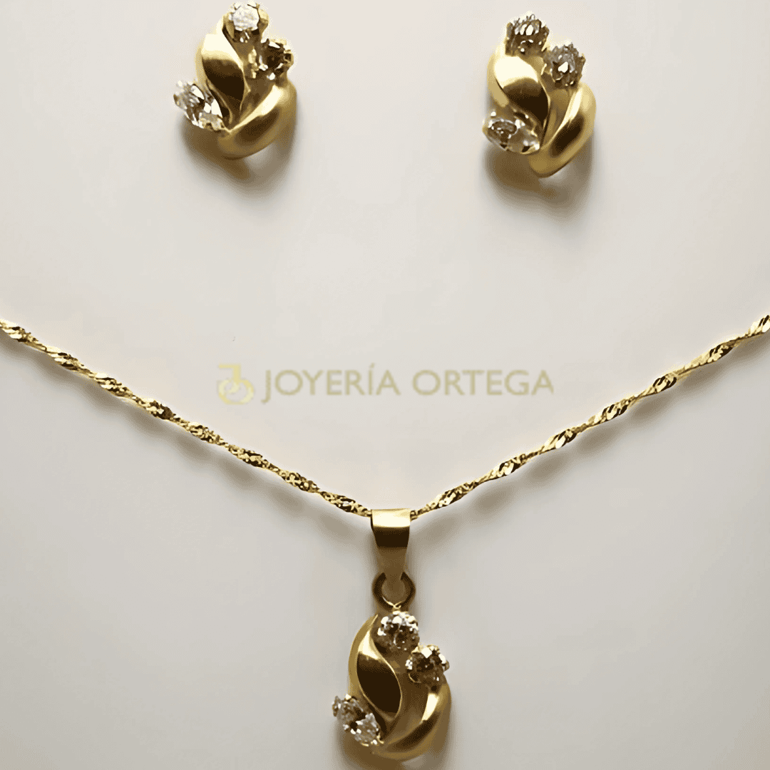 Conjunto joyería oro y diamantes.