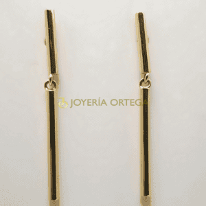 Pendientes largos dorados minimalistas