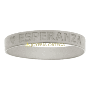 Pulsera con inscripción Esperanza y un corazón grabado.