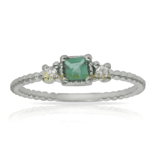 Anillo plata con esmeralda y diamantes