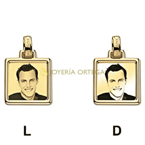 Medallas doradas con retratos masculinos grabados.