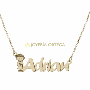 Collar de oro con nombre y dibujo infantil.