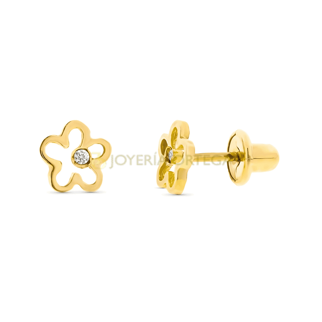 Pendientes dorados en forma de flor