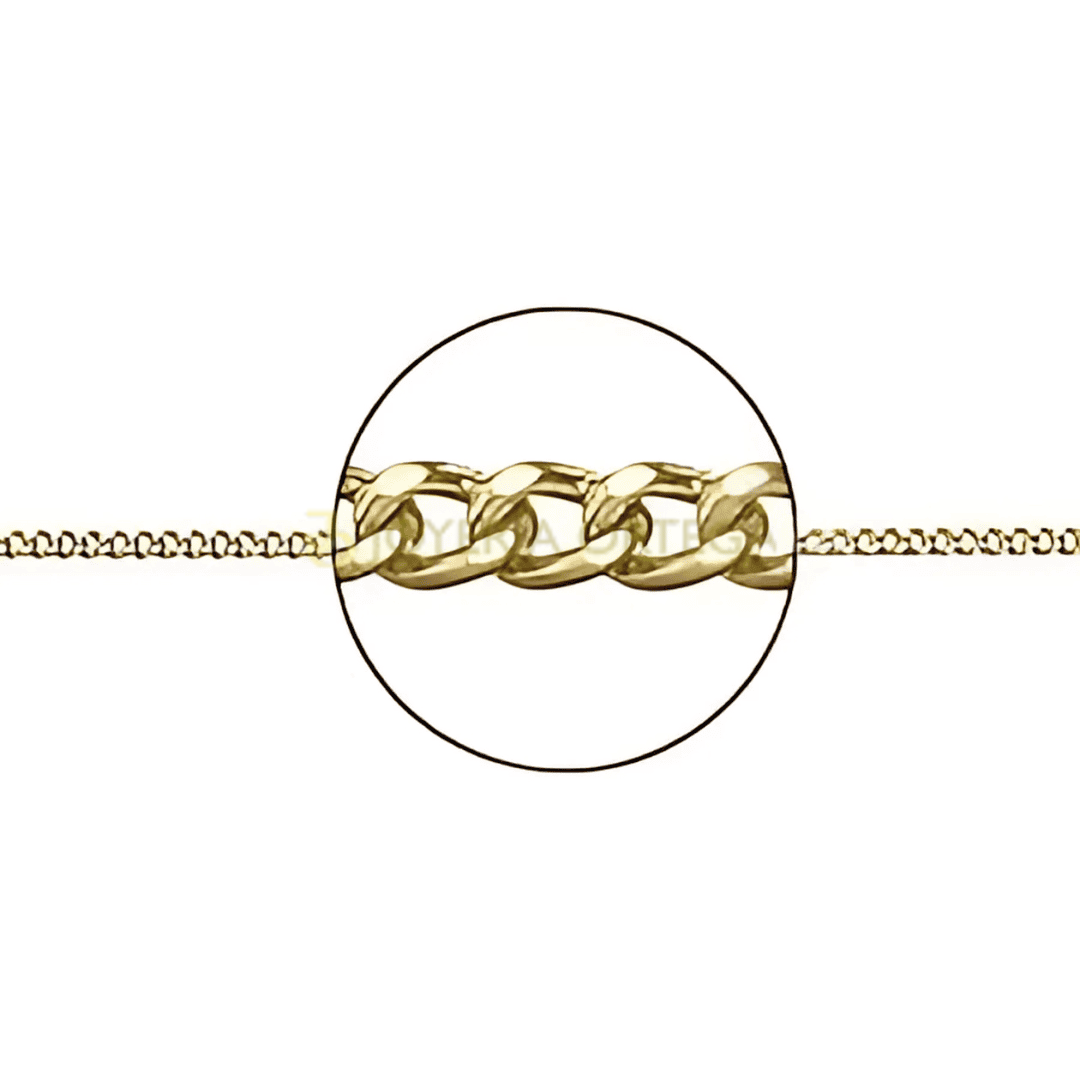 Cadena de oro detallada