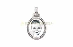 COLGANTE OVALADO EN PLATA 925